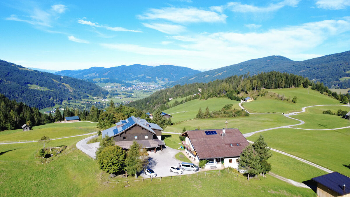 Kurzenhof mit Aussicht